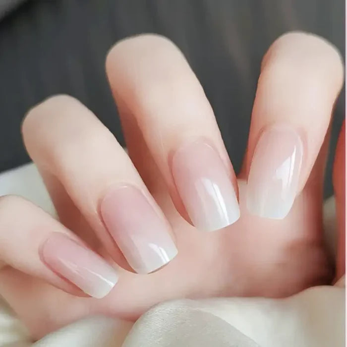 Uñas de Gel Holiday French