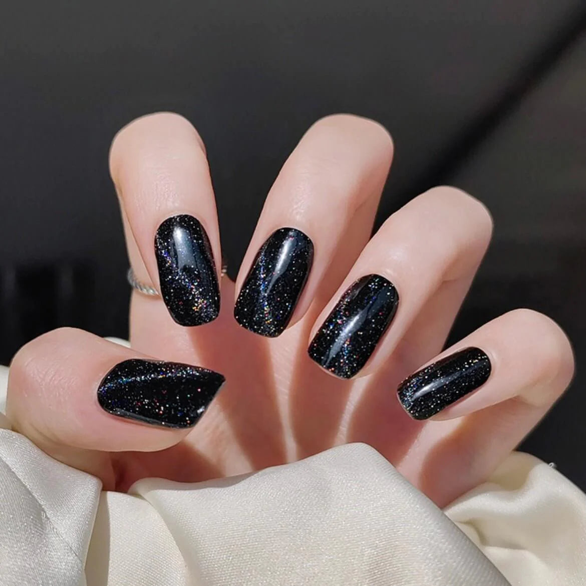 Uñas de Gel Black Cat Eye