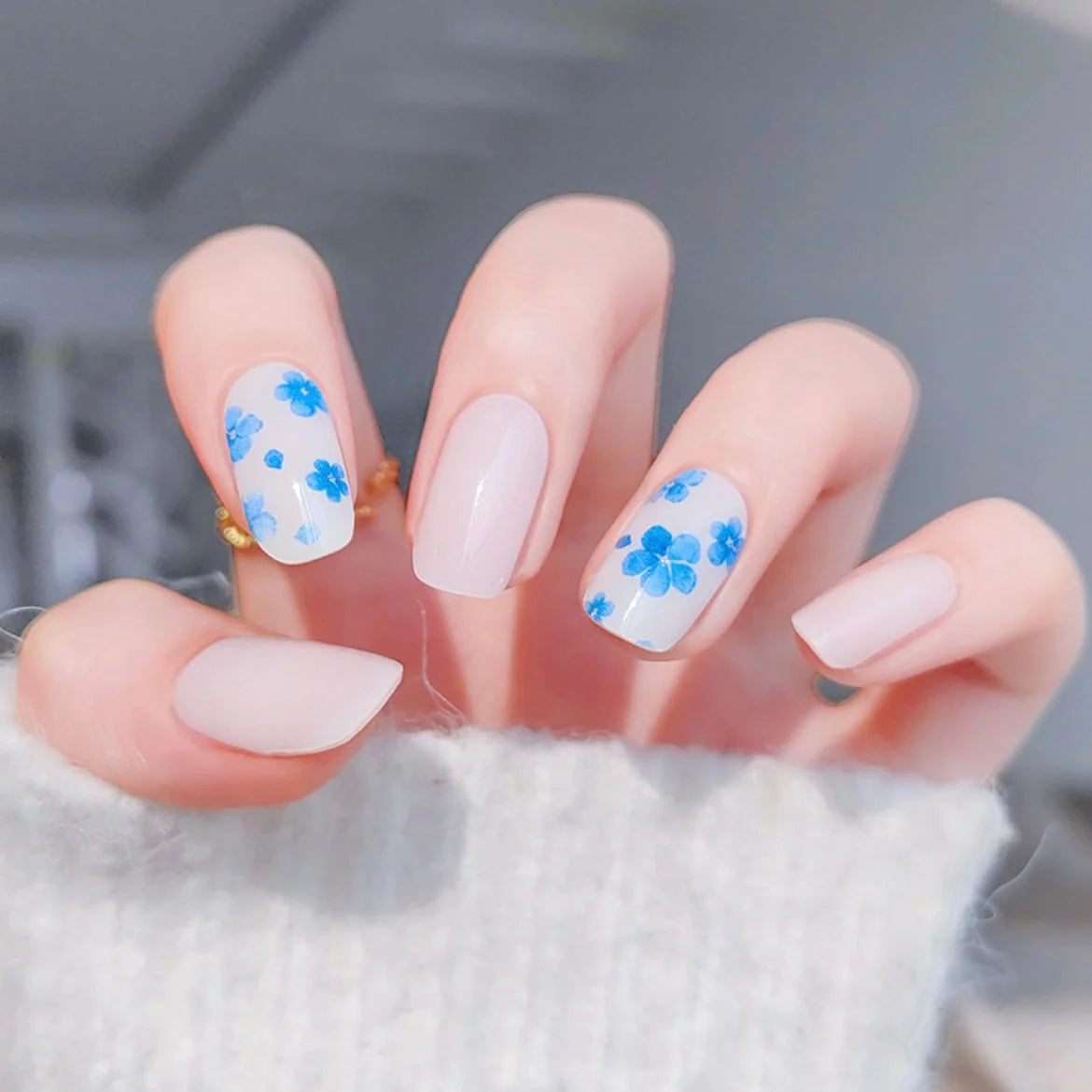 Uñas de Gel Porcelain Flowers