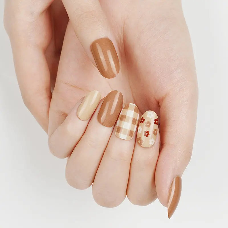 Uñas de Gel Cocoa Vichy