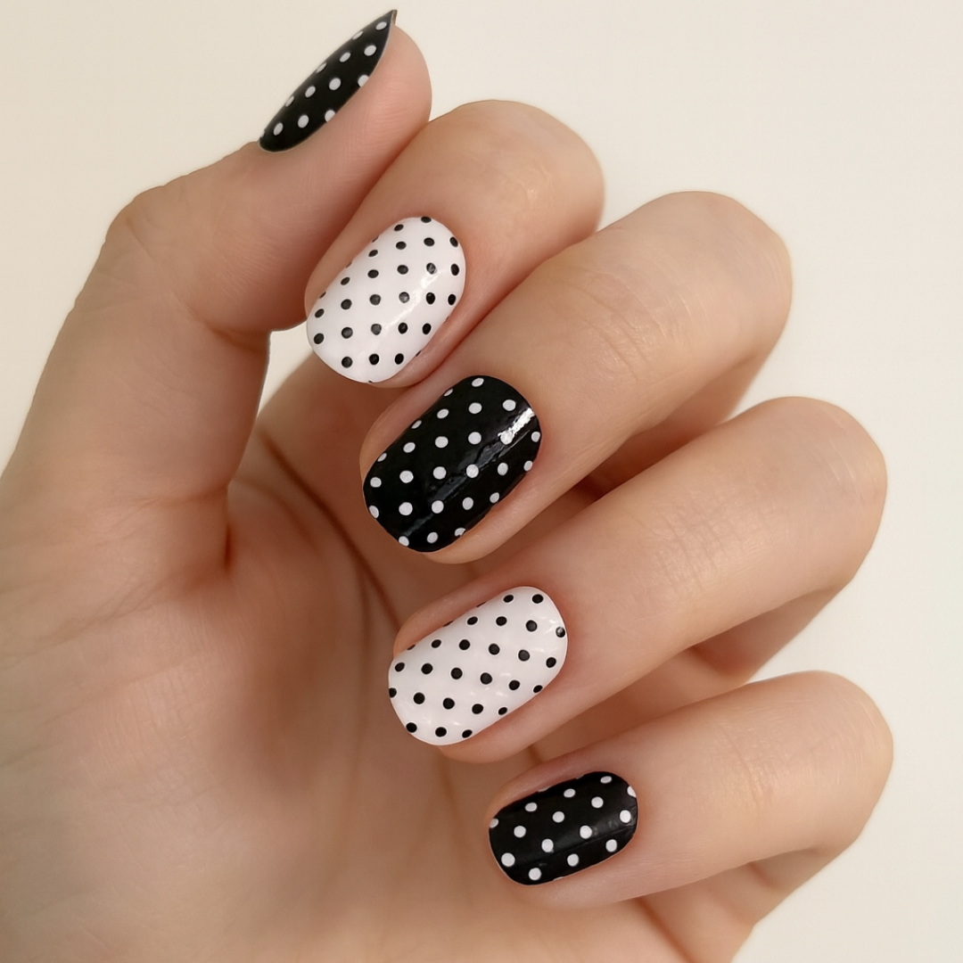 Uñas de Gel Polka Dot